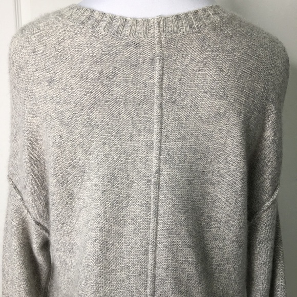 Tess Giberson Gray Cold Shoulder Sweater Top Size Small 100% Cashmere - Picture 14 of 15